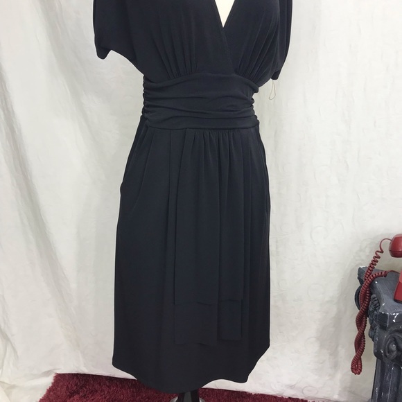 Black Max & Cleo Dress - Picture 3 of 5